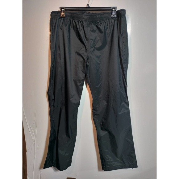 L.L Bean Black 100% Nylon Athletic Rain Pants Woman 1X New Without Tags - Picture 1 of 9